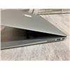 Image 10 : Apple Macbook Air - 13 inch - Mid 2011 - Model A1369 - i5 CPU