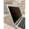 Image 2 : Apple Macbook Air - 13 inch - Mid 2011 - Model A1369 - i5 CPU