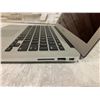 Image 8 : Apple Macbook Air - 13 inch - Mid 2011 - Model A1369 - i5 CPU