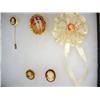 Image 2 : LOT OF VINTAGE CAMEO JEWELRY - Incl. Necklaces, Br