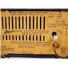 Image 4 : VINTAGE ZENITH TUBE RADIO W/ CLOCK - Untested