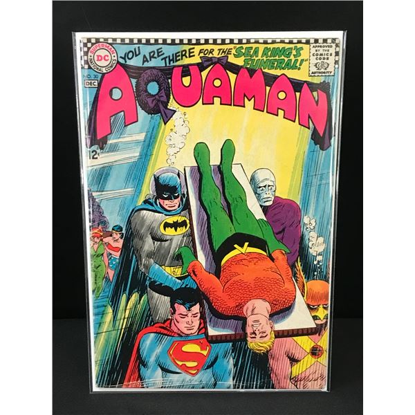 AQUAMAN #30- DC COMICS