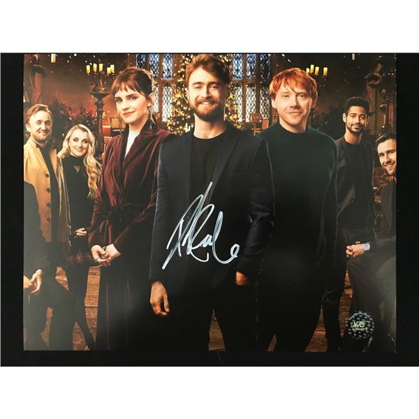 DANIEL RADCLIFFE SIGNED Harry Potter CAST 8X10 - KB COA