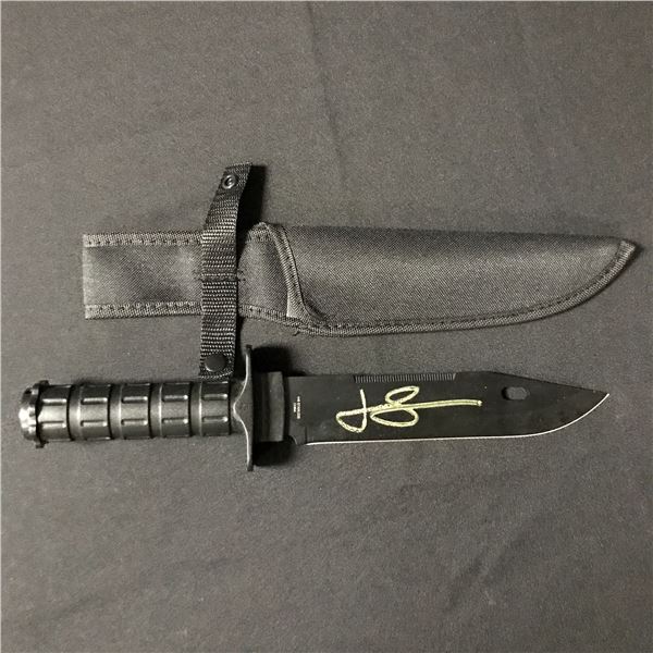 JASON STATHAM SIGNED EXPENDABLES KNIFE (CELEBRITY AUTHENTICS COA)