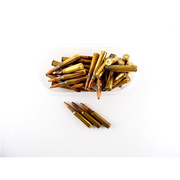 ASSORTED 7MM MAUSER AMMO AND NON-PRIMED BRASS CASES LOT
