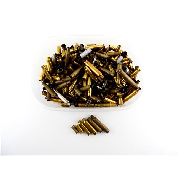 PRIMED AND NON-PRIMED ASSORTED BRASS / NICKEL CASES LOT