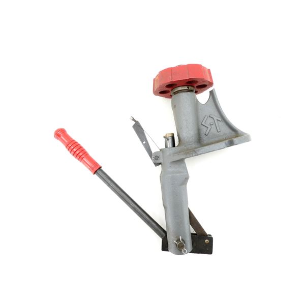 LYMAN ST 6-HOLE RELOADING TURRET PRESS