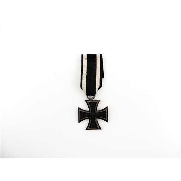 WWI GERMAN IRON CROSS MEDAL