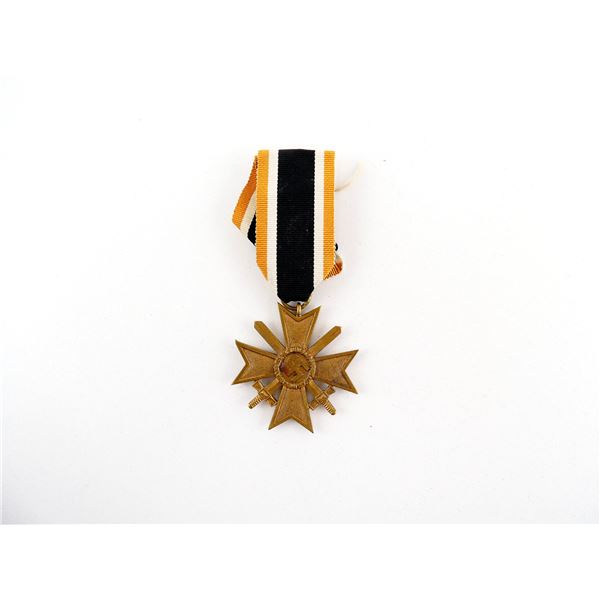 WWII GERMAN MILITARY WAR MERIT CROSS 2ND CLASS BRONZE MEDAL