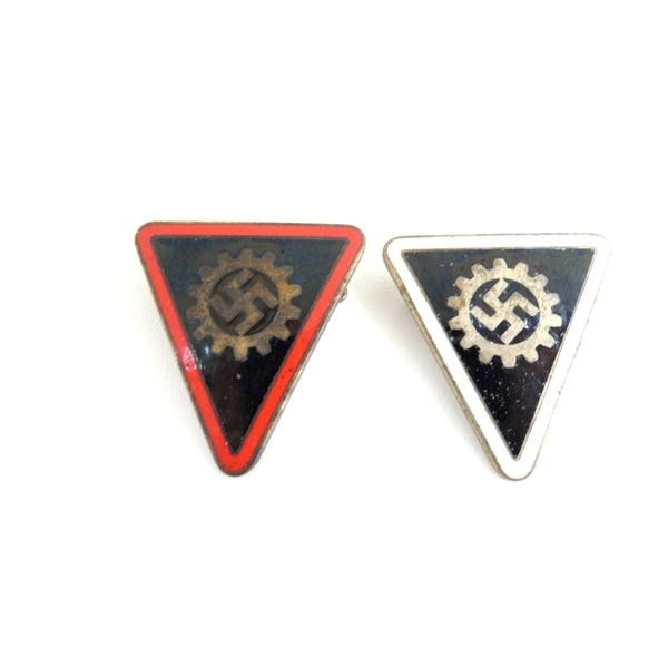 WWII GERMAN LABOUR FRONT BADGE LOT