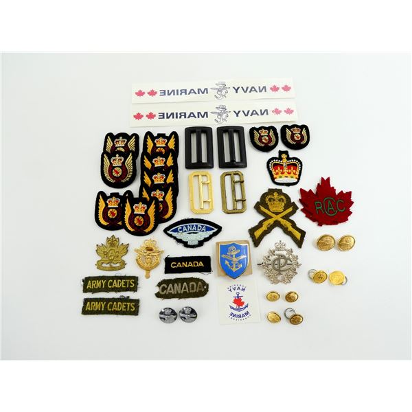 ASSORTED CANADIAN MILITARY BADGES, BUTTONS, ETC. LOT
