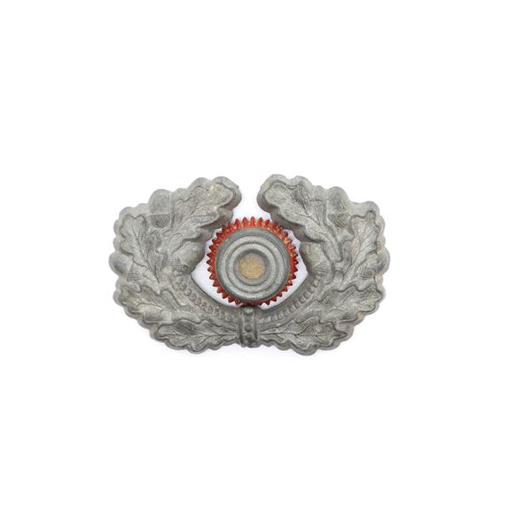 WWII GERMAN PEAKED CAP BADGE