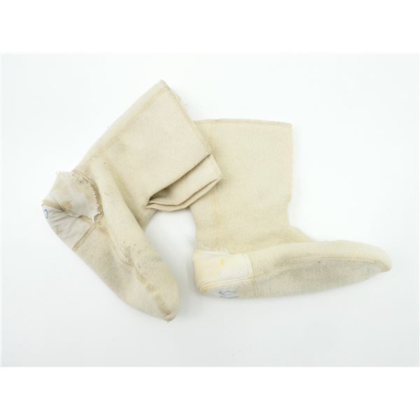CANADIAN MILITARY MUKLUK WINTER BOOT DUFFLE SOCKS