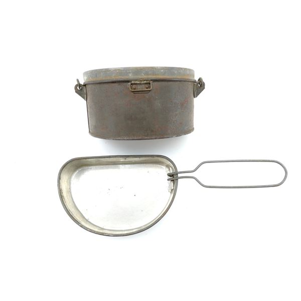 WWI CANADIAN MILITARY MESS TIN