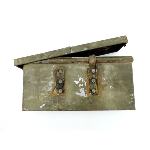 BRITISH VICKER'S .303 BR AMMO TIN