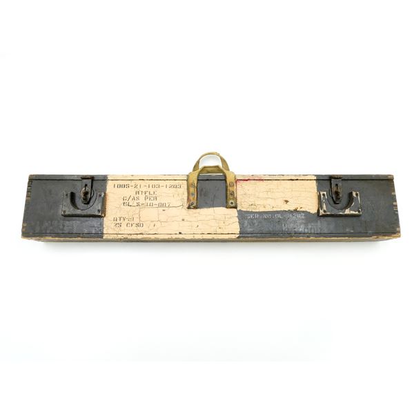 POST-WWII CANADIAN LEE ENFIELD TRANSIT CASE