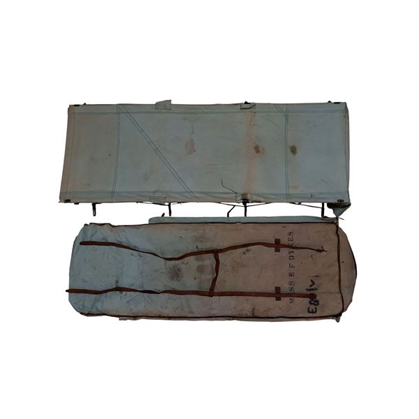 WWII ERA BRITISH OFFICER'S CAMPAIGN COT WITH FRAME AND CARRY BAG