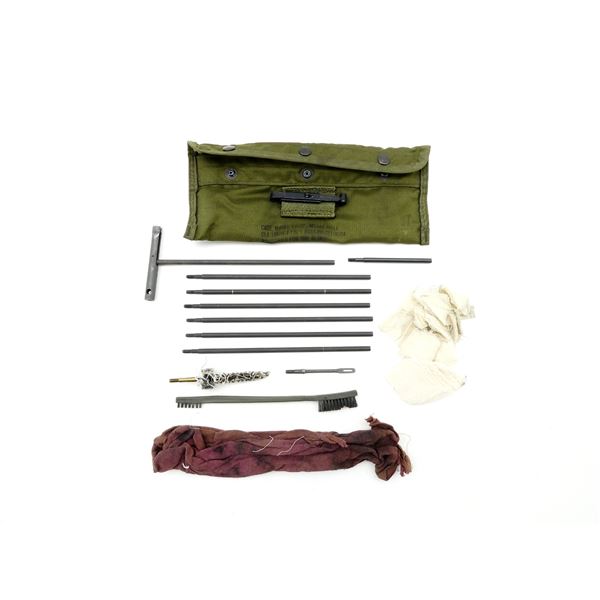 U.S. MILITARY M16A1 CLEANING KIT