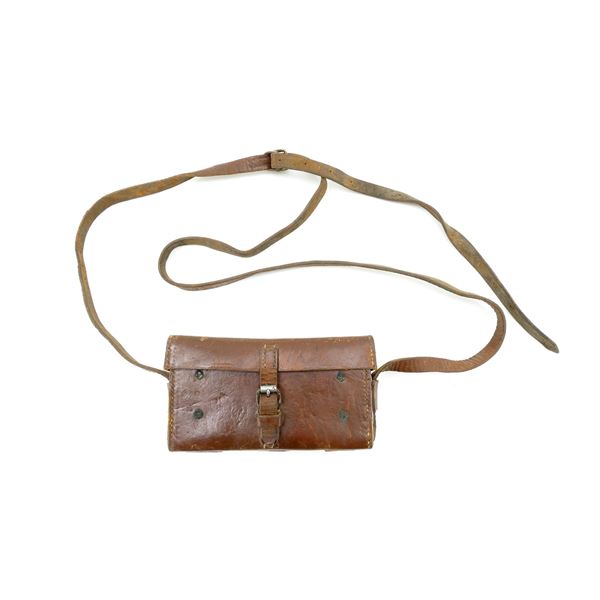 WWII BRITISH VICKER'S MG CLINOMETER LEATHER CASE
