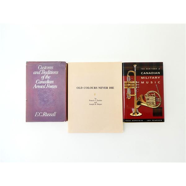 ASSORTED CANADIAN MILITARY BOOK LOT