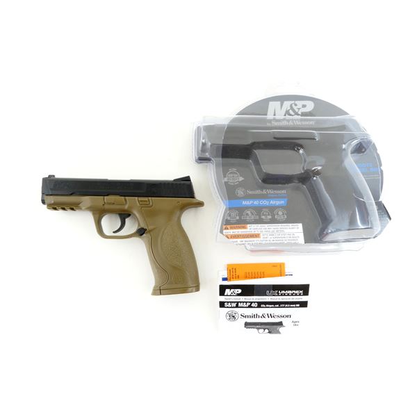 SMITH & WESSON M&P 40 .177 CAL. AIR PISTOL