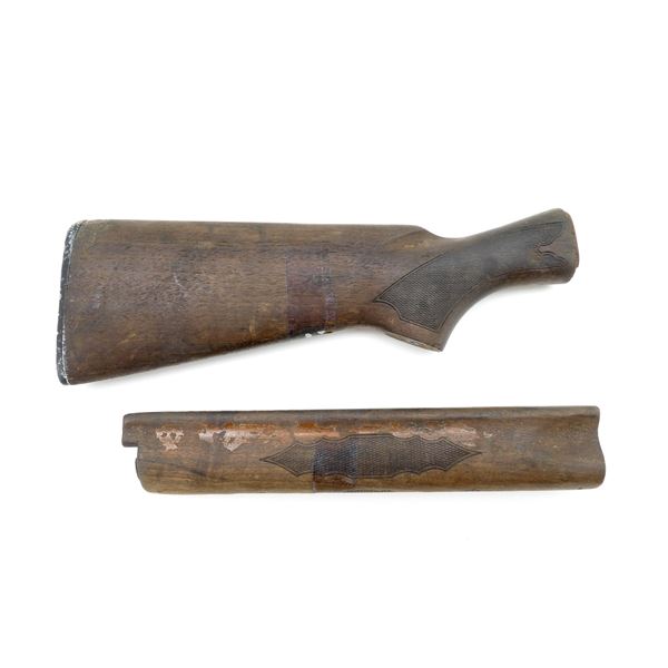 ITHACA POSSIBLY MODEL 37 SEMI AUTO SHOTGUN BUTT STOCK AND FOREND LOT
