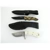 Image 2 : PREMIER AND DAKOTA KNIVES LOT