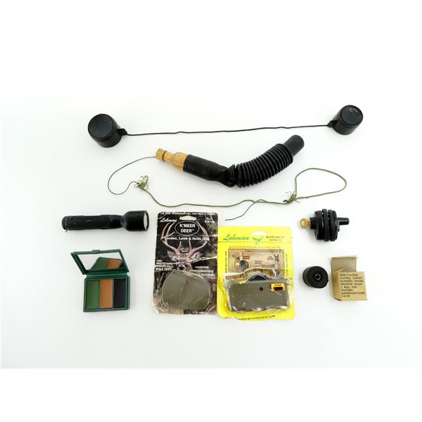 ASSORTED HUNTING ACCESSORIES LOT