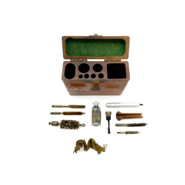 VINTAGE A.G. PARKER & CO. CLEANING KIT
