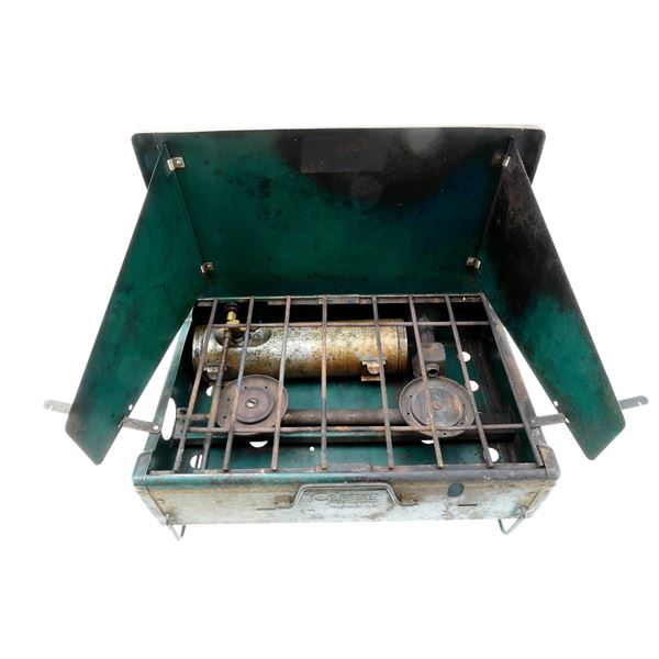 COLEMAN PORTABLE STOVE