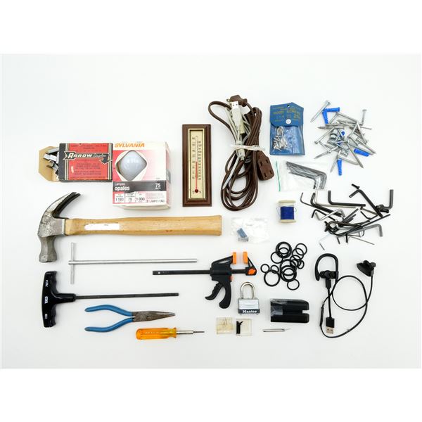 ASSORTED TOOLS AND ACCESSORIES LOT
