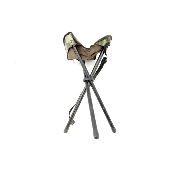 VARIETY INT'L CAMO PORTABLE STOOL