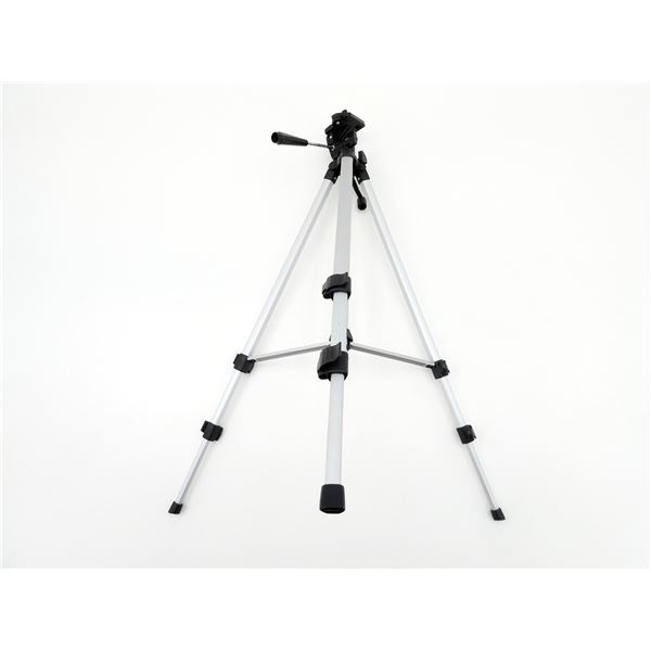 UNKNOWN TRIPOD