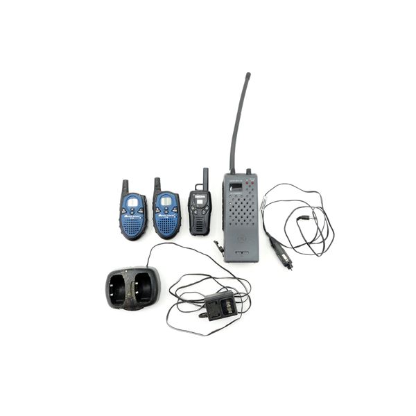 ASSORTED RADIOS LOT