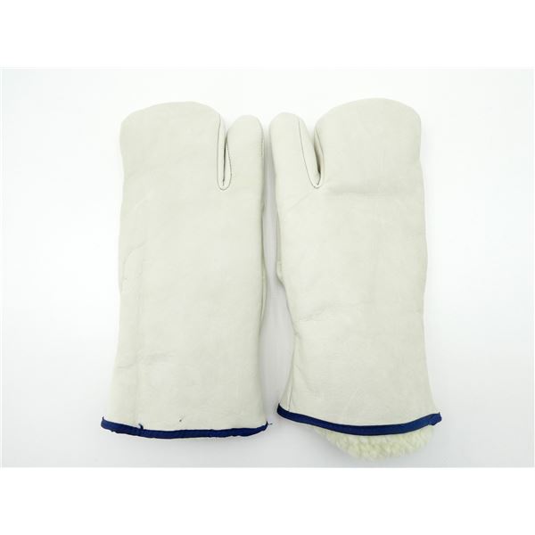 THREE-FINGER LEATHER GLOVES