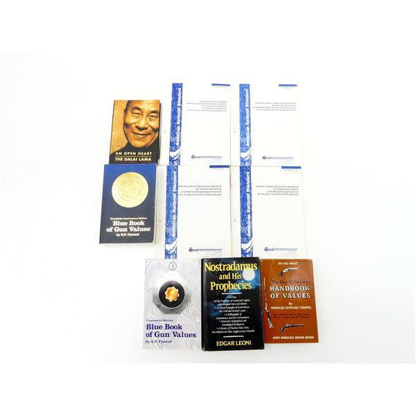 ASSORTED BOOKS LOT