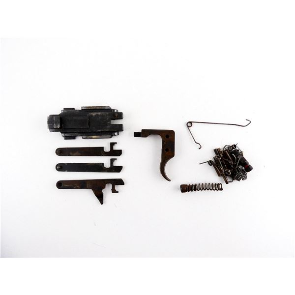 MOSSBERG 500 SERIES 12 GAUGE PARTS LOT