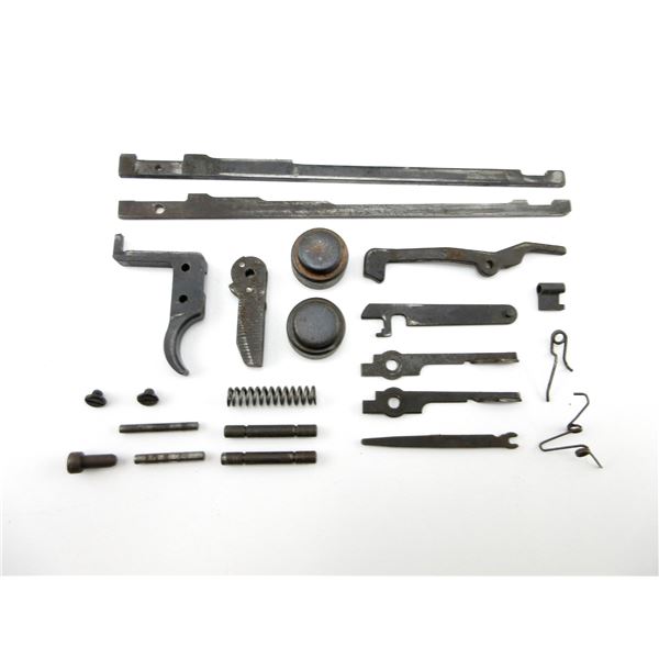 MOSSBERG 500 SERIES 12 GAUGE PARTS LOT