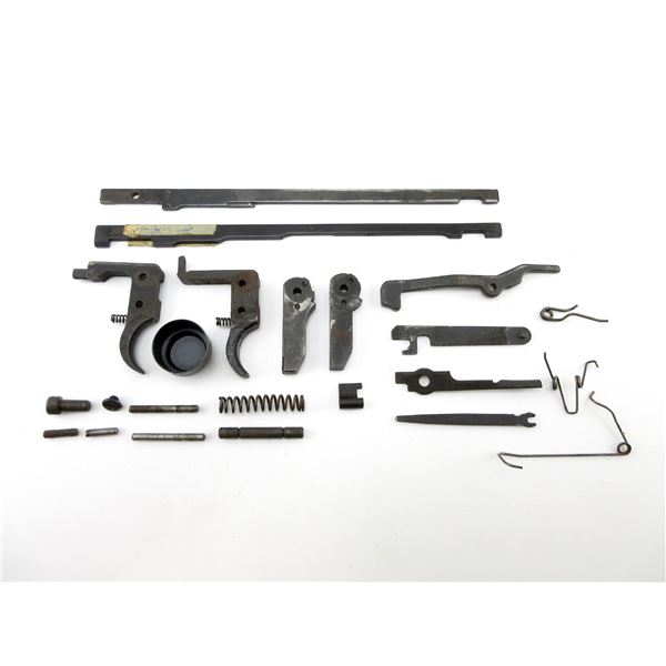 MOSSBERG 500 SERIES 12 GAUGE PARTS LOT
