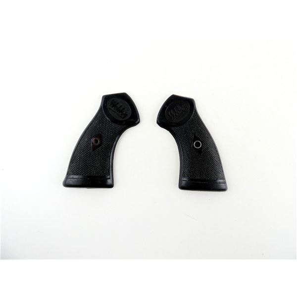 WWII BRITISH WEBLEY MKIV .38 S&W REVOLVER GRIPS