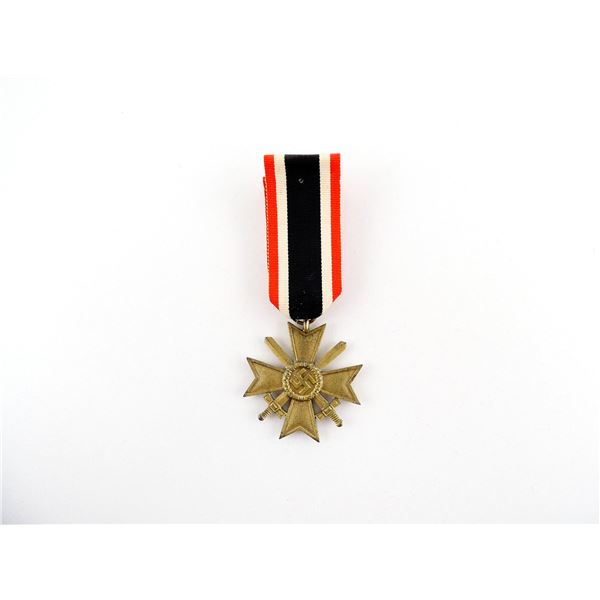 WWII GERMAN MILITARY WAR MERIT CROSS 2ND CLASS BRONZE MEDAL