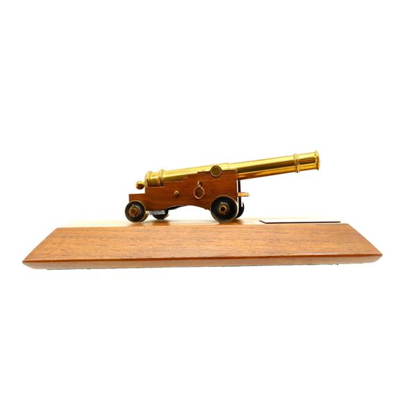 CANADIAN MILITARY | Model: Presentation Cannon | Caliber: NA