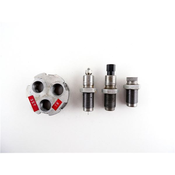 LEE 3-HOLE TURRET WITH .45 ACP RELOADING DIES LOT