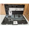 Image 1 : PORTER-CABLE DOVETAIL JIG KIT WITH CASE