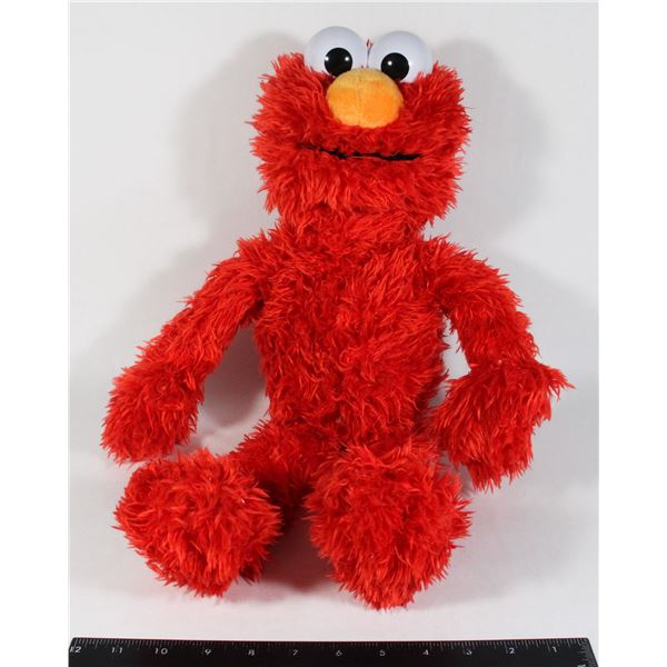 2014 HASBRO SESAME STREET ELMO