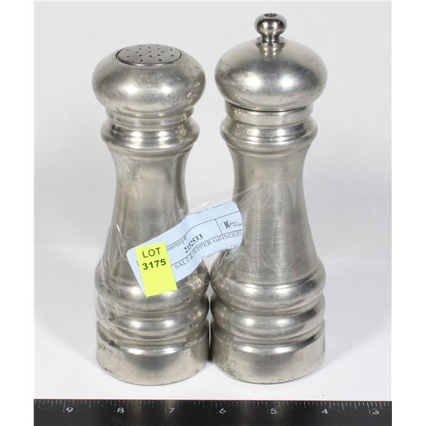 PAIR OF SALT & PEPPER GRINDERS
