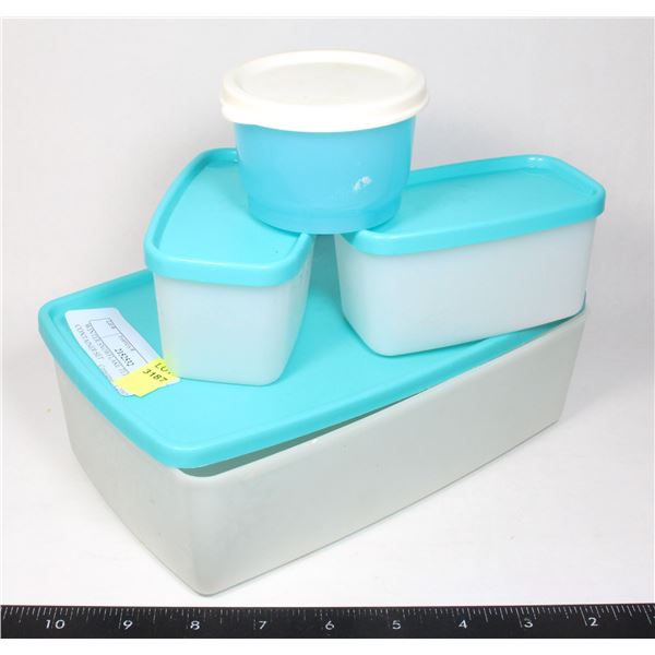 WINTER SNOWFLAKE TUPPERWARE CONTAINER SET