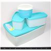 Image 1 : WINTER SNOWFLAKE TUPPERWARE CONTAINER SET