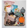 Image 1 : MASSIVE LOT OF ASSORTED ITEMS
