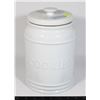 Image 1 : PORCELAIN COOKIE JAR